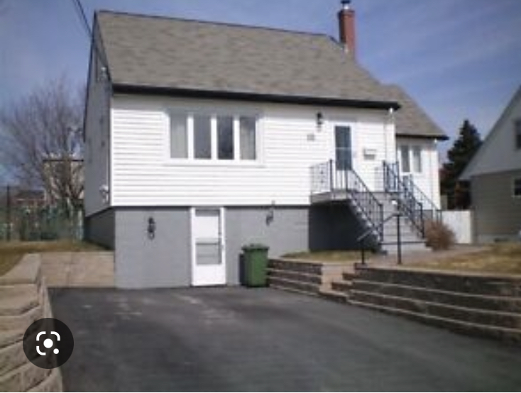 Sought after Fairview ! 2/3 bedroom top part of duplex with yard